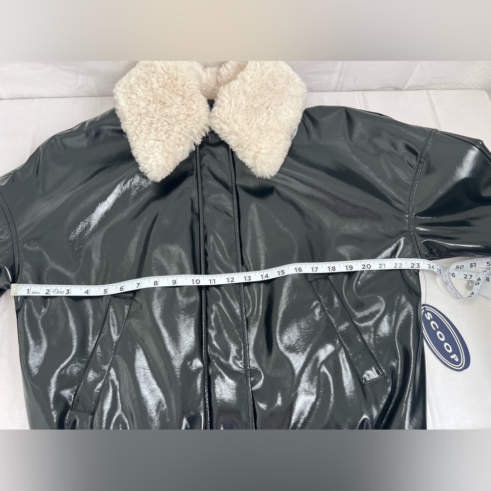 Scoop Women's Faux Leather Bomber Jacket W Faux Collar Black M (8-10) - Picture 6 of 8